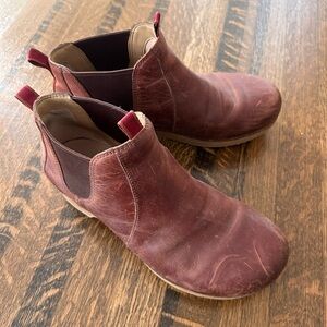 Dansko Becka clog boots size 39